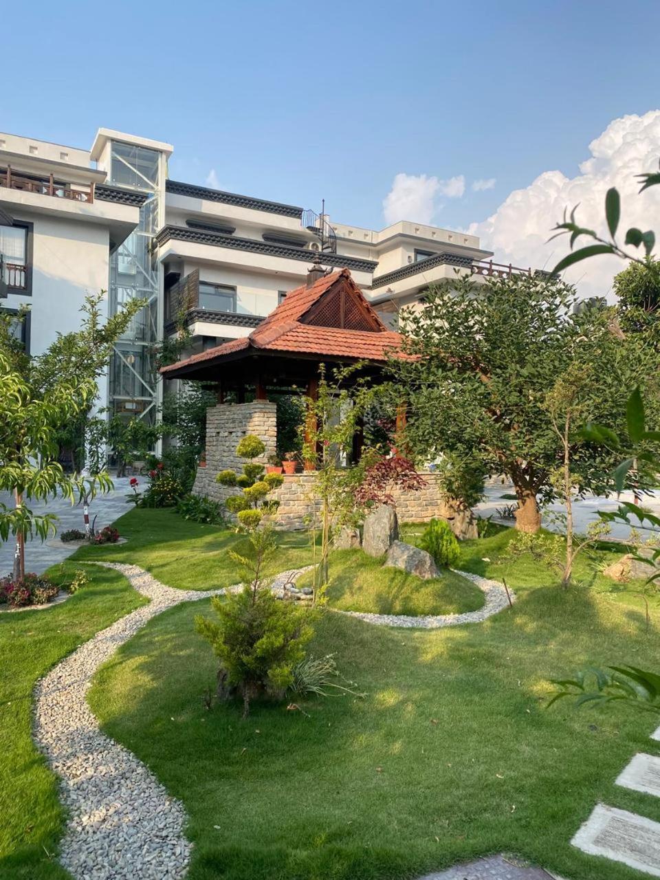 Uma Residence And Suites Káthmándú Exteriér fotografie